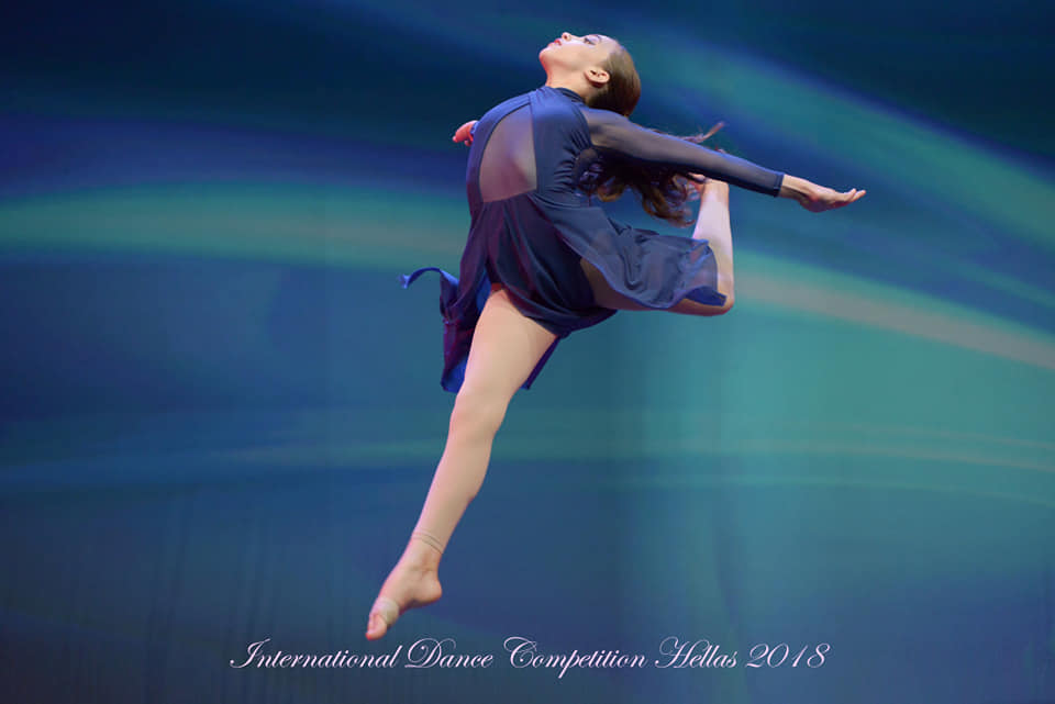 Contemporary dancing competition-6