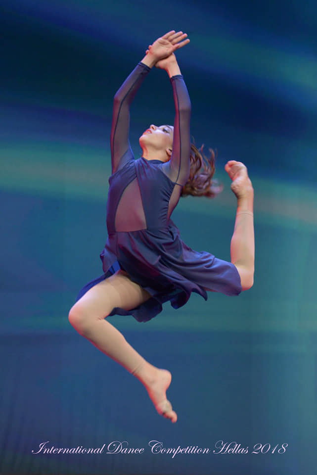 Contemporary dancing competition-8